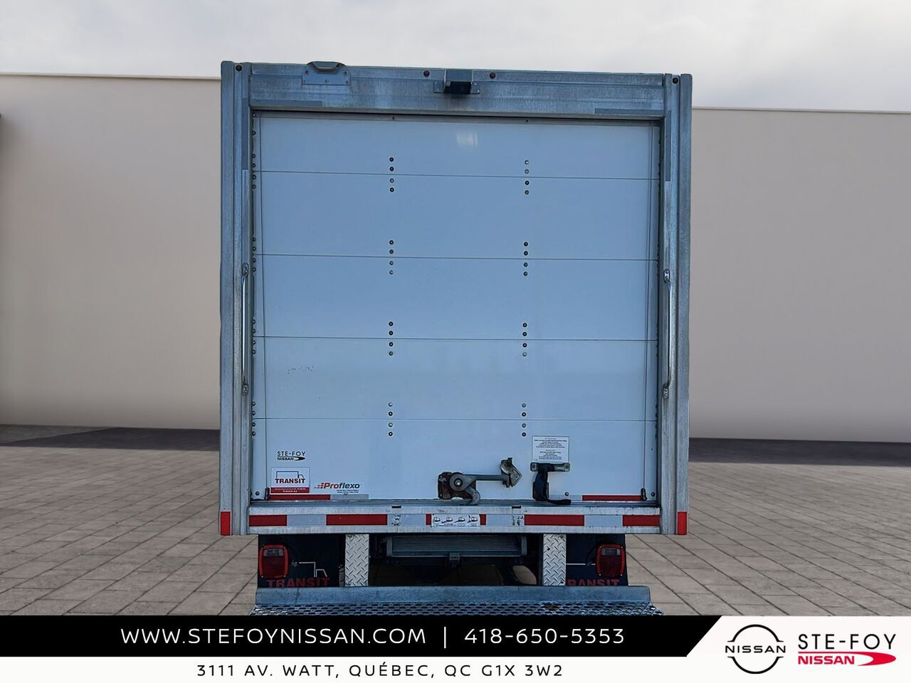 2023 Ford Transit Cube 12 pieds simple roue White Ste-Foy - photo #2