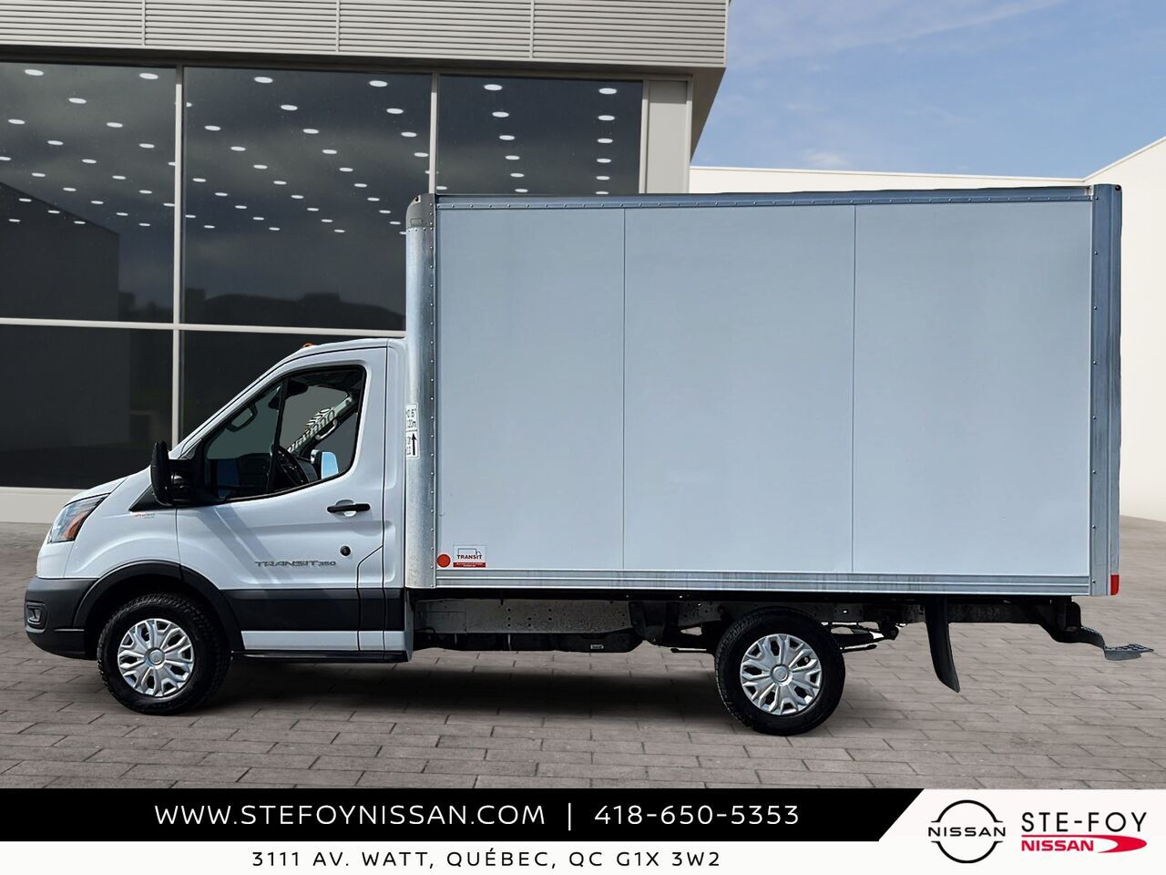 2023 Ford Transit Cube 12 pieds simple roue White Ste-Foy - photo #4