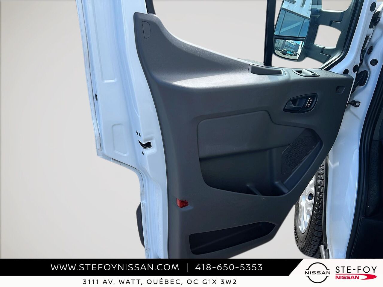 2023 Ford Transit Cube 12 pieds simple roue White Ste-Foy - photo #10