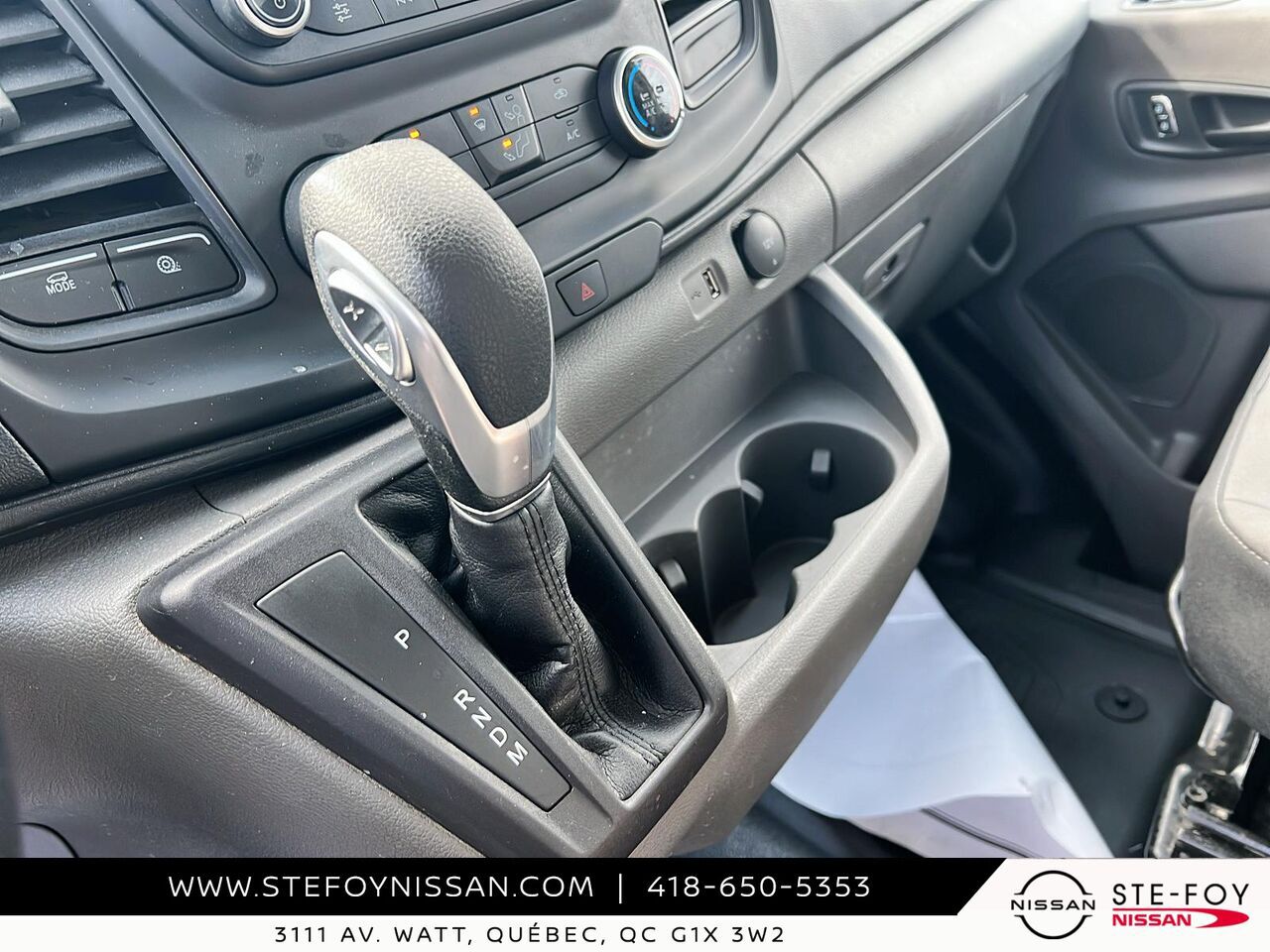 2023 Ford Transit Cube 12 pieds simple roue White Ste-Foy - photo #14