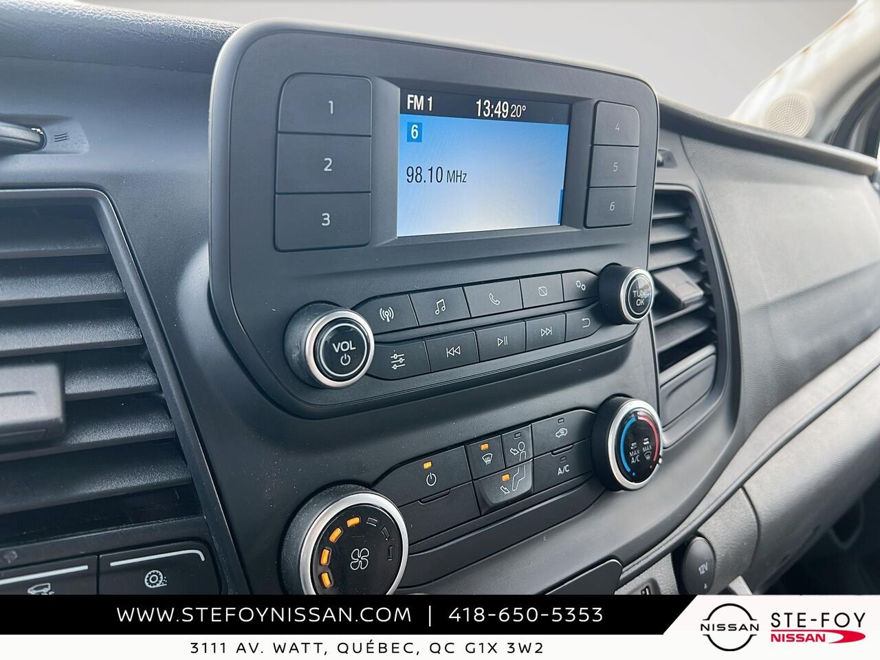 2023 Ford Transit Cube 12 pieds simple roue White Ste-Foy - photo #17