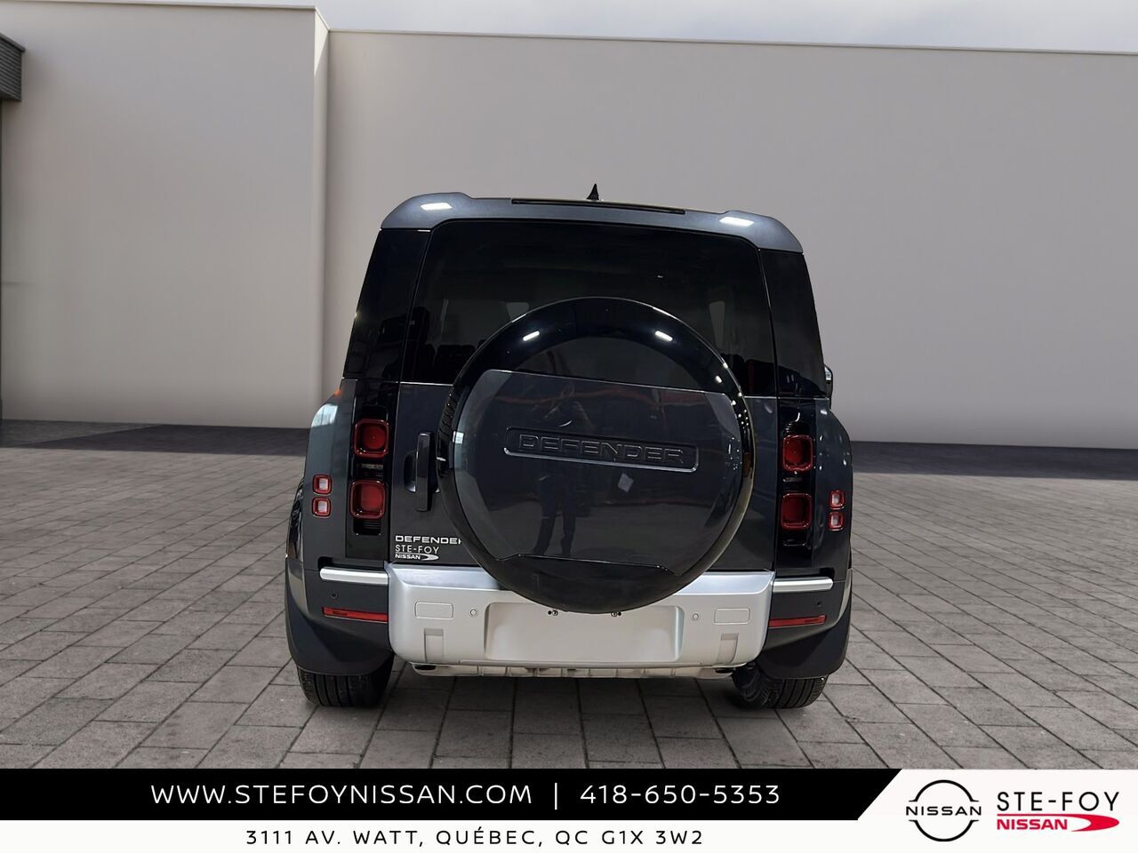 Land Rover Defender 2024 Gris Ste-Foy - photo #2