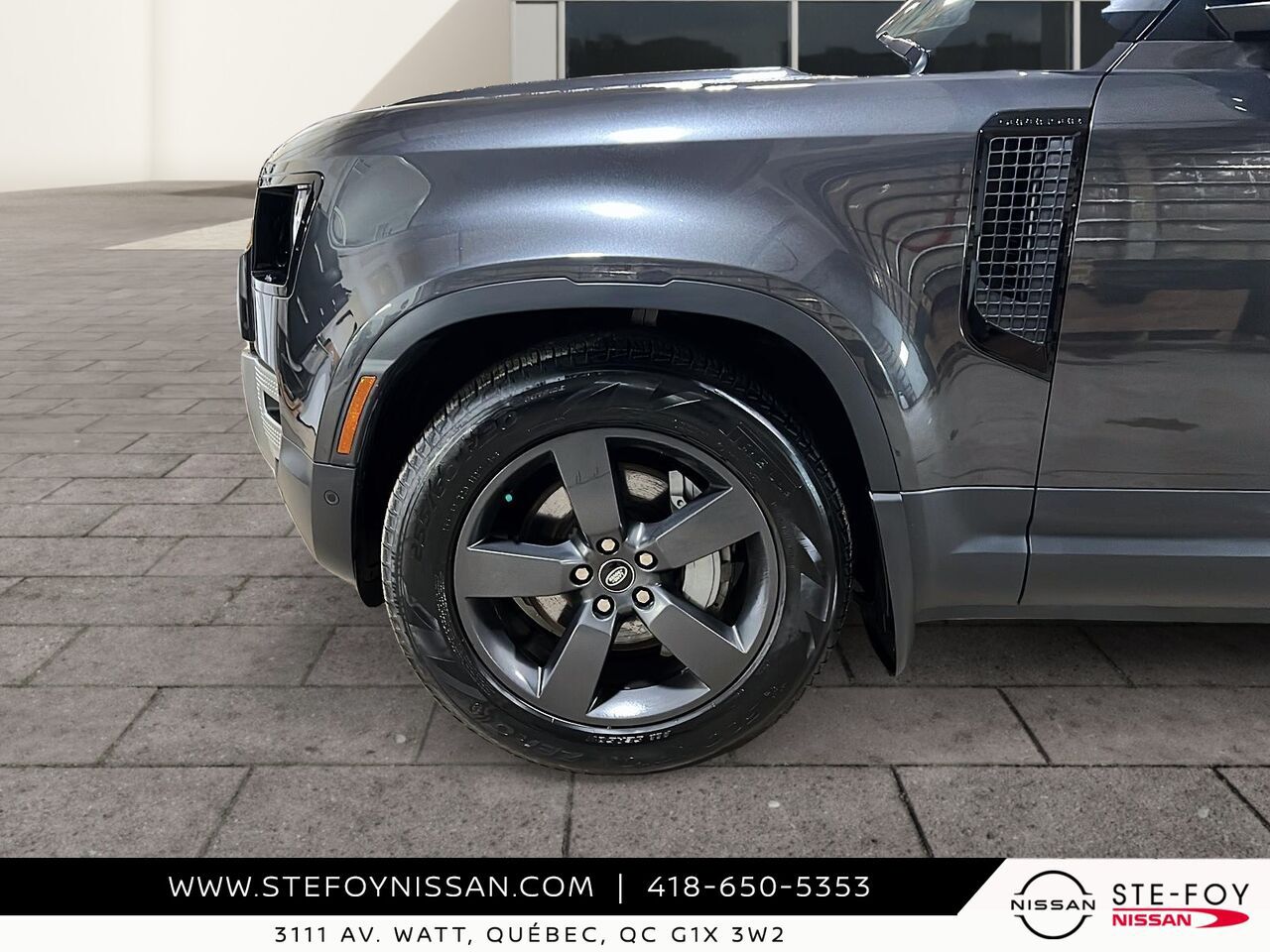 Land Rover Defender 2024 Gris Ste-Foy - photo #6