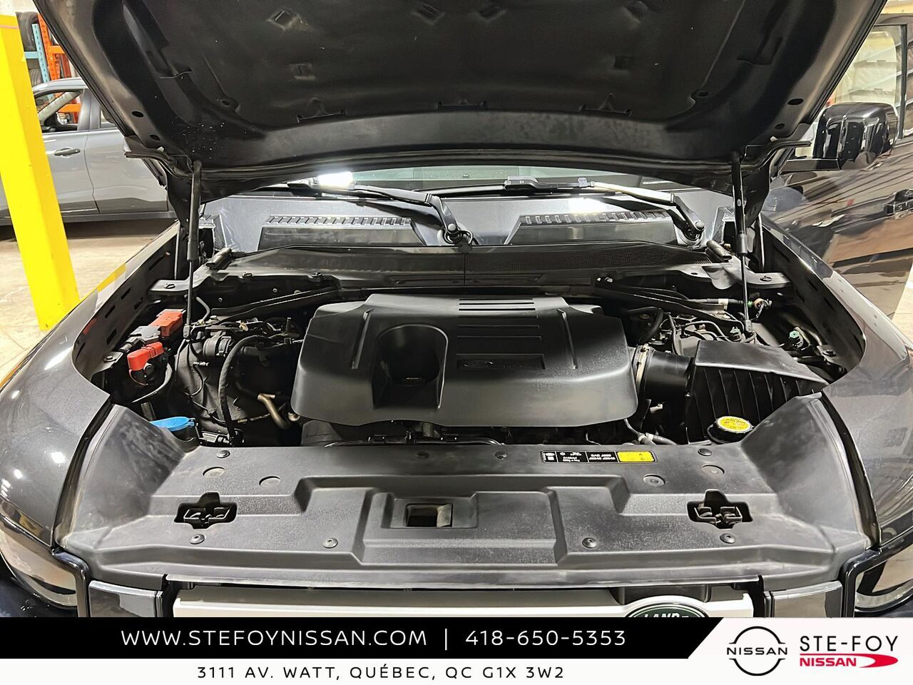 Land Rover Defender 2024 Gris Ste-Foy - photo #7