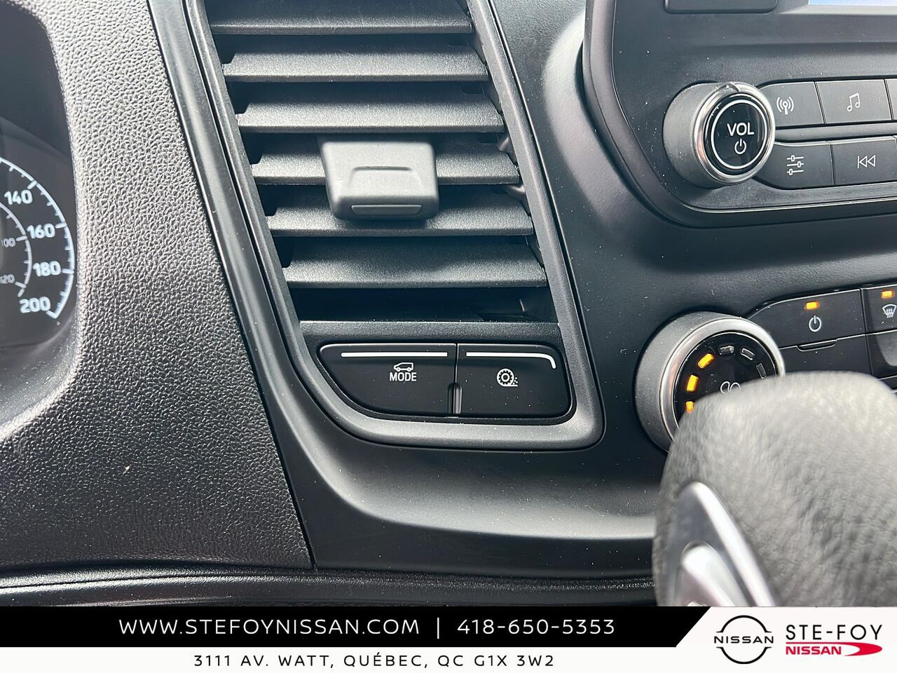 Ford Transit T-250 PA toit sur&eacute;lev&eacute; 2024 Blanc Ste-Foy - photo #15