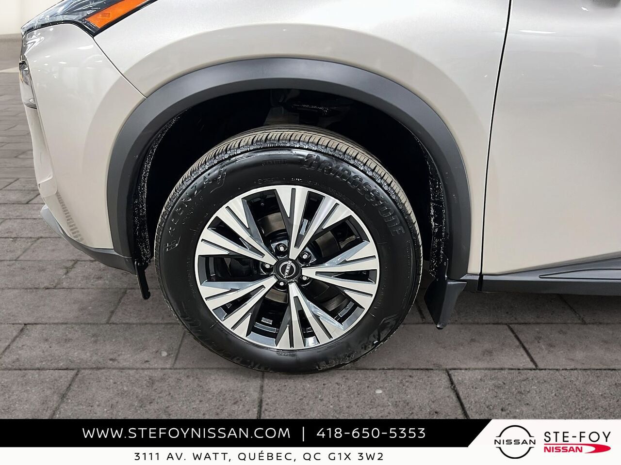 Nissan Rogue SV TI 2023 Argent Ste-Foy - photo #6