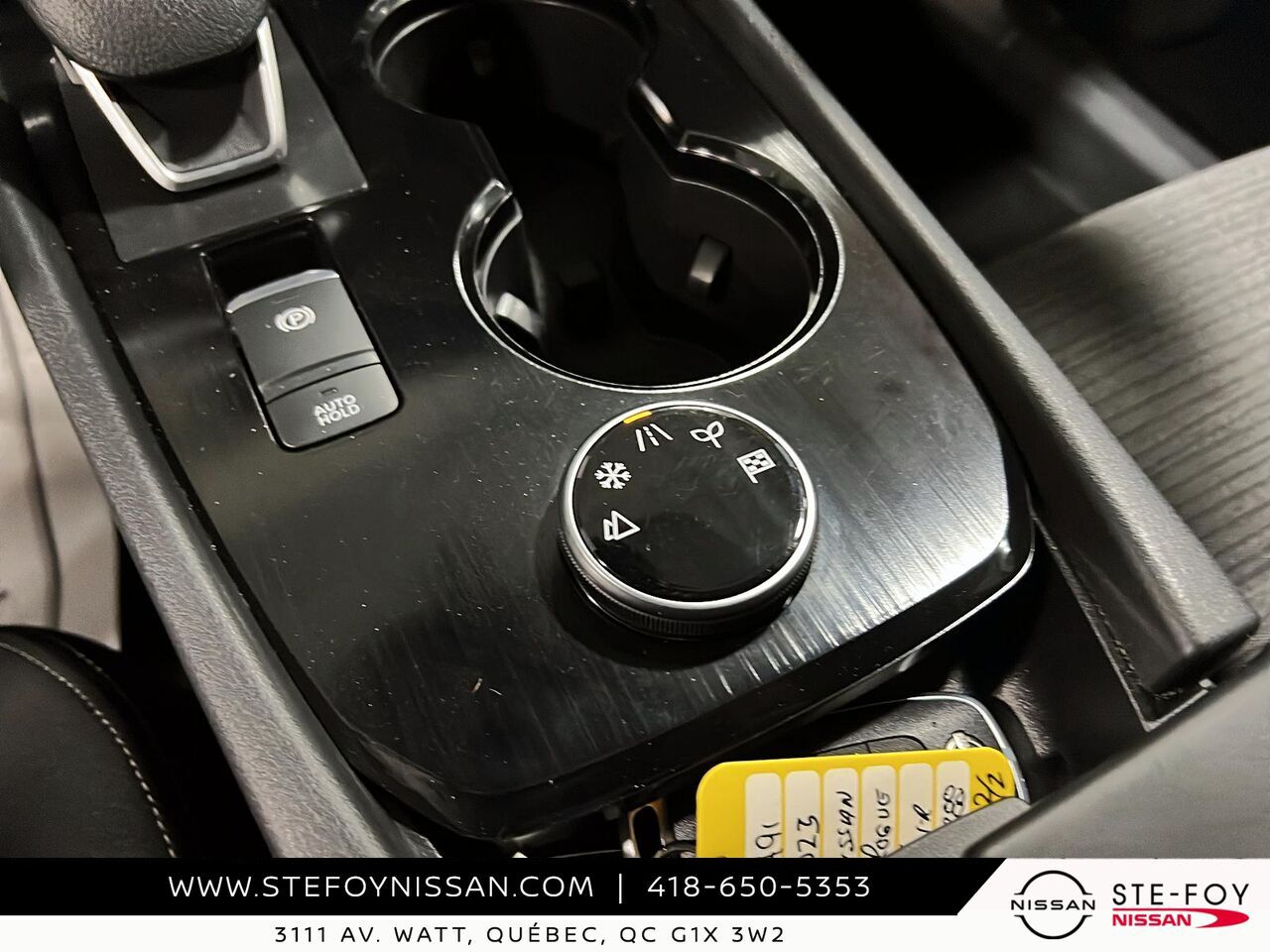 Nissan ROGUE SV TI TOIT OUVRANT 2023 Noir Ste-Foy - photo #15
