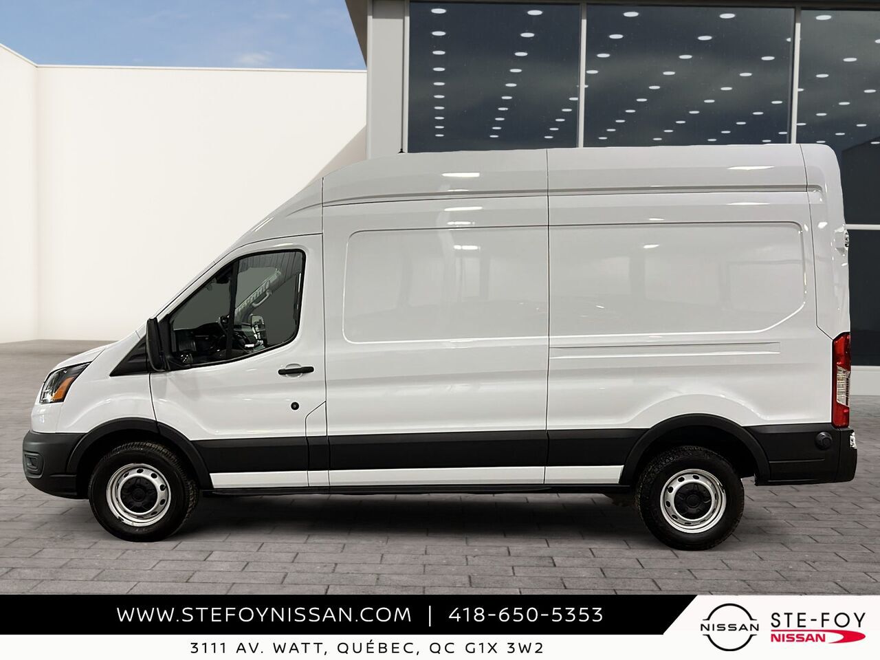 2024 Ford Transit T-250 PA toit sur&eacute;lev&eacute; 148 po White Ste-Foy - photo #4