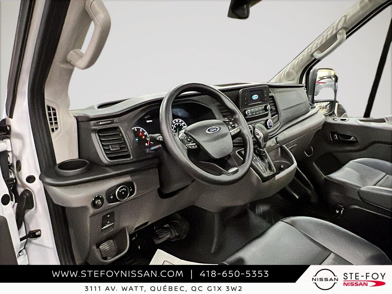 2024 Ford Transit T-250 PA toit sur&eacute;lev&eacute; 148 po White Ste-Foy - photo #9