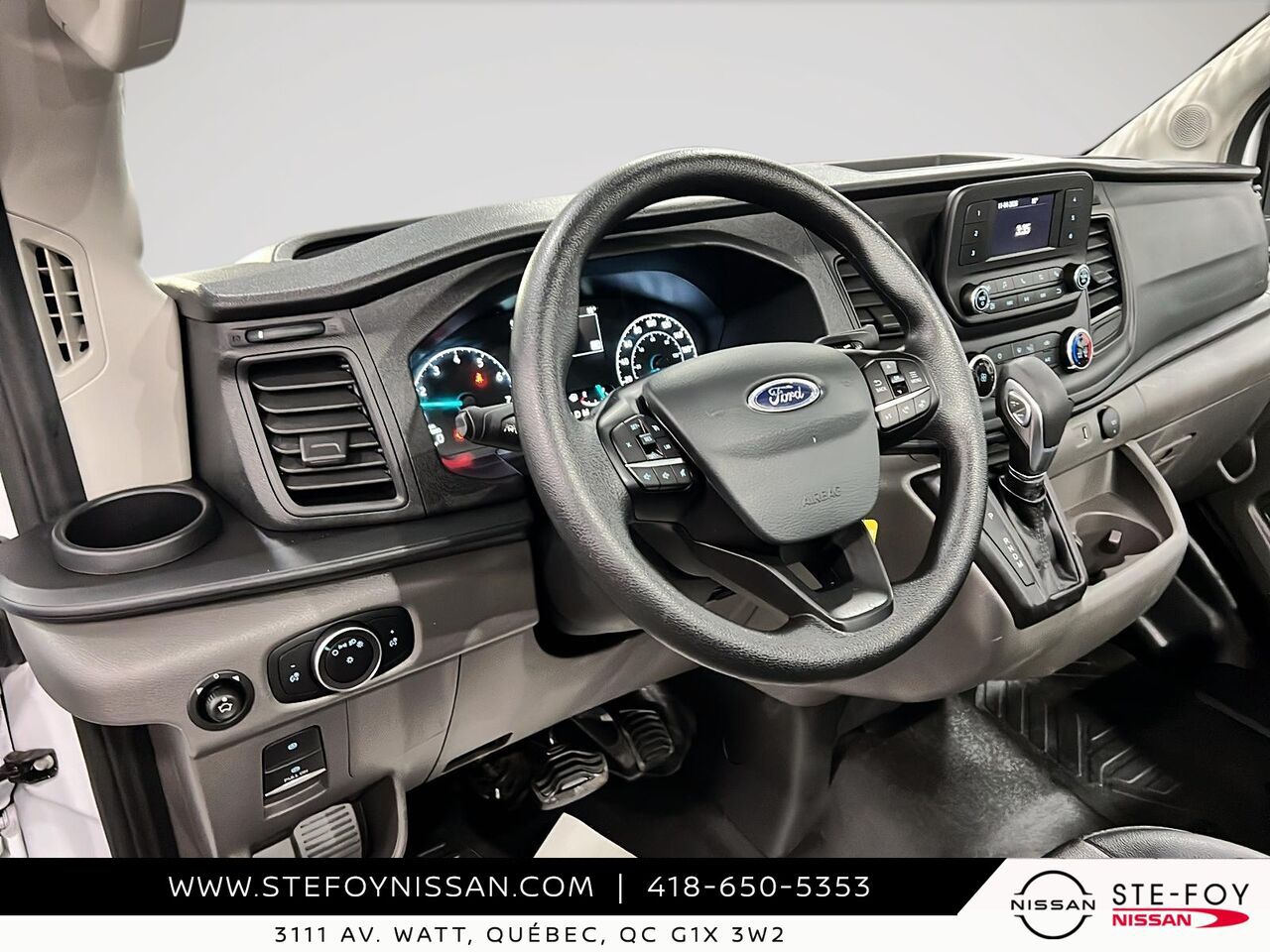 2024 Ford Transit T-250 PA toit sur&eacute;lev&eacute; 148 po White Ste-Foy - photo #13