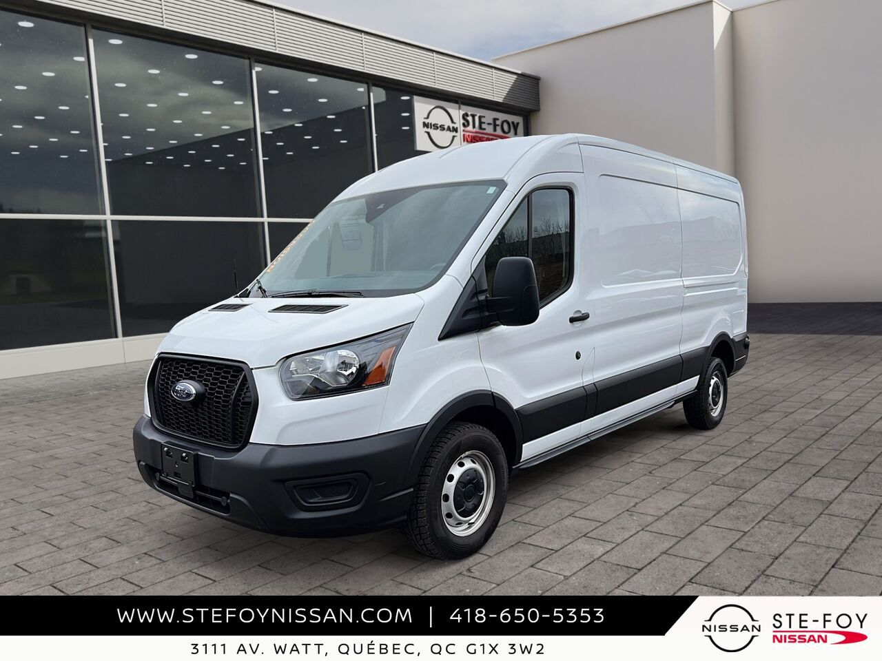 Ford Transit T-250 PA Toit Moyen 148 po 2024 Blanc Ste-Foy - photo #0