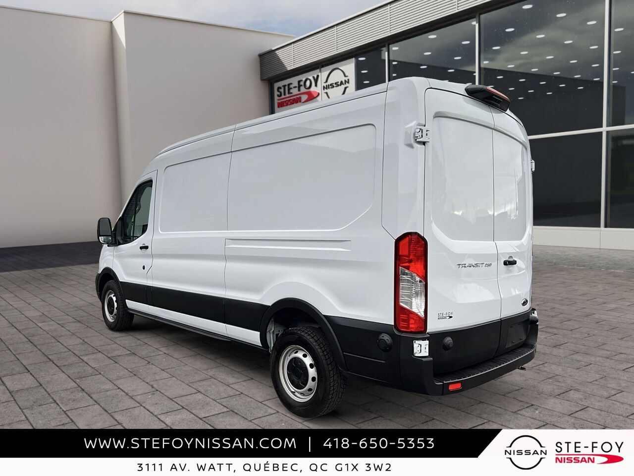Ford Transit T-250 PA Toit Moyen 148 po 2024 Blanc Ste-Foy - photo #3