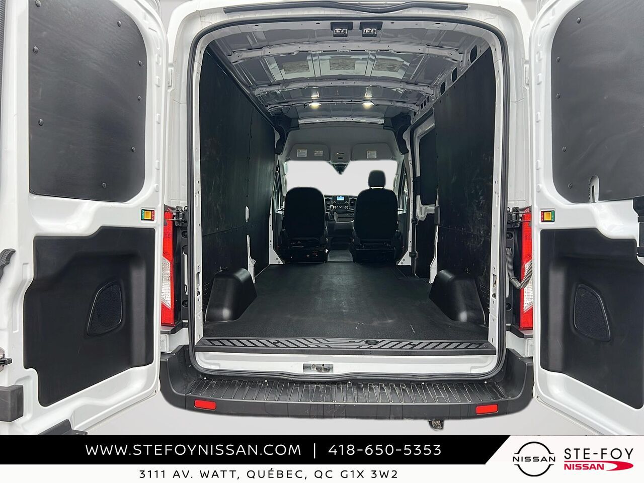 Ford Transit T-250 PA Toit Moyen 148 po 2024 Blanc Ste-Foy - photo #5