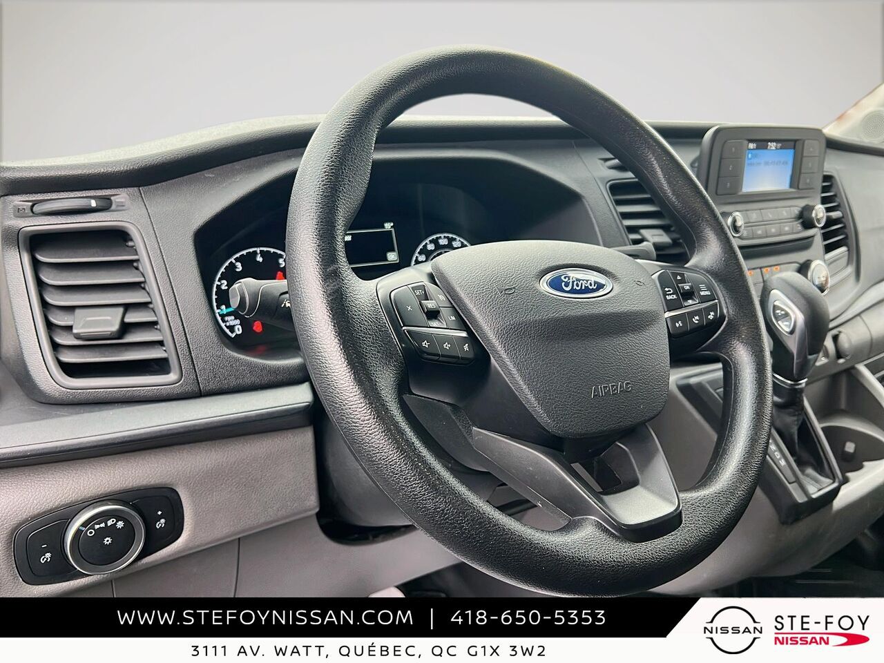 Ford Transit T-250 PA Toit Moyen 148 po 2024 Blanc Ste-Foy - photo #11