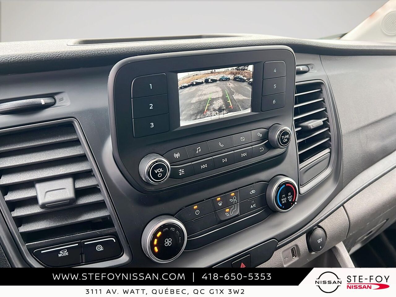 Ford Transit T-250 PA Toit Moyen 148 po 2024 Blanc Ste-Foy - photo #16