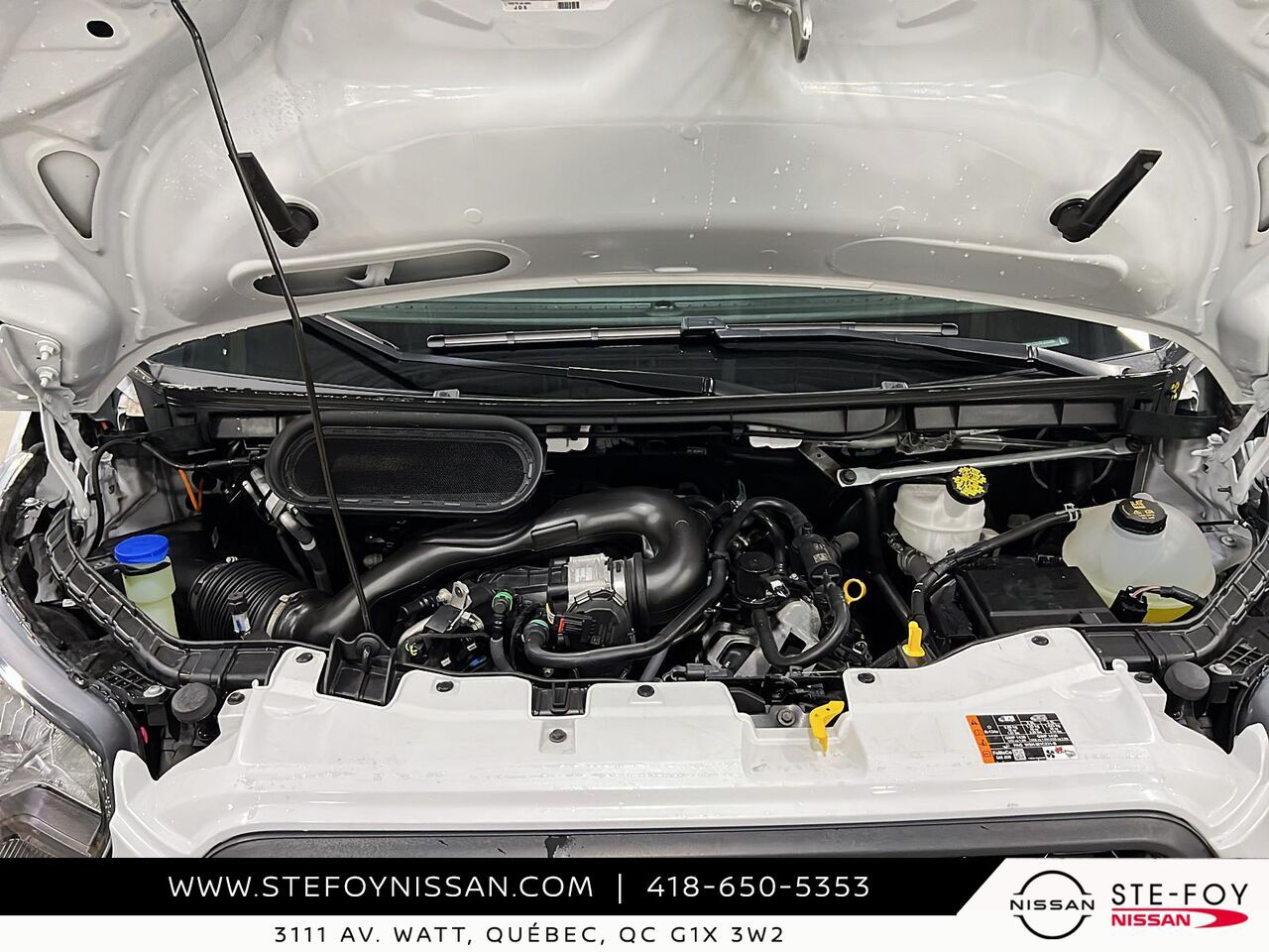 2024 Ford Transit T-250 PA toit moyen 148 po White Ste-Foy - photo #7