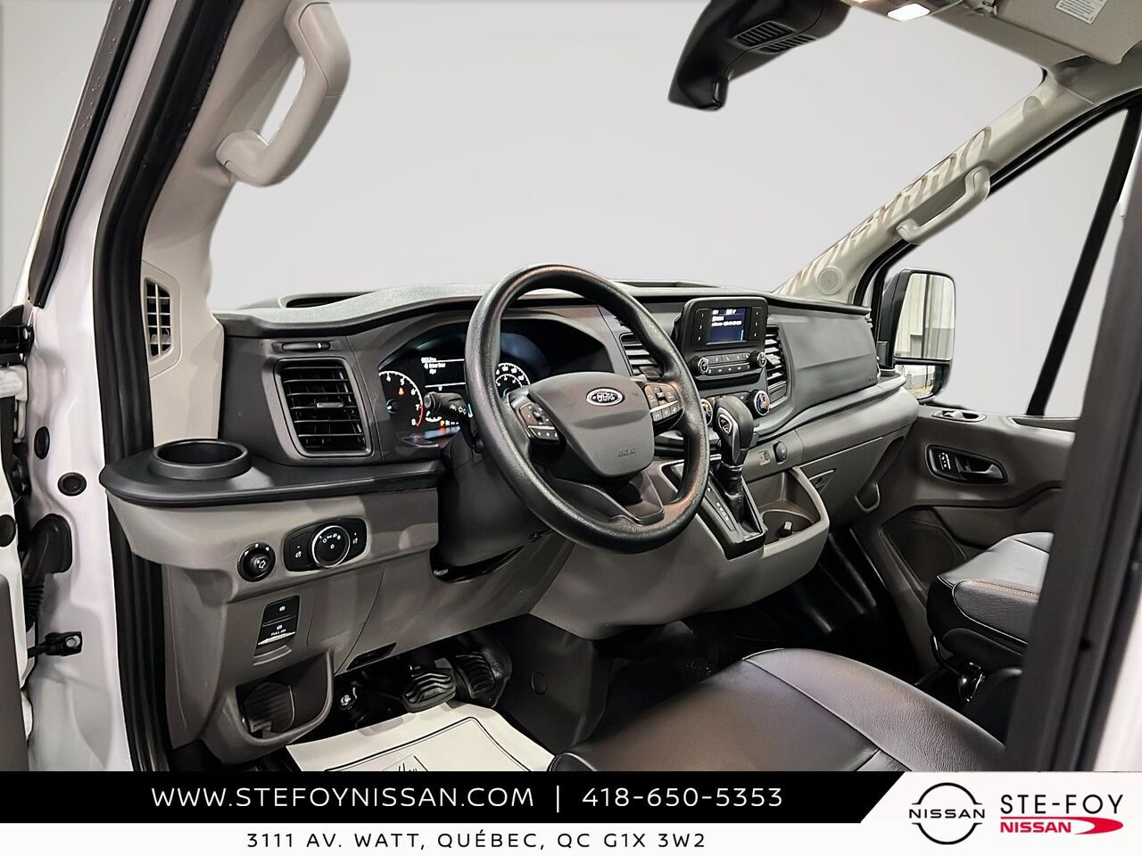 2024 Ford Transit T-250 PA toit moyen 148 po White Ste-Foy - photo #9