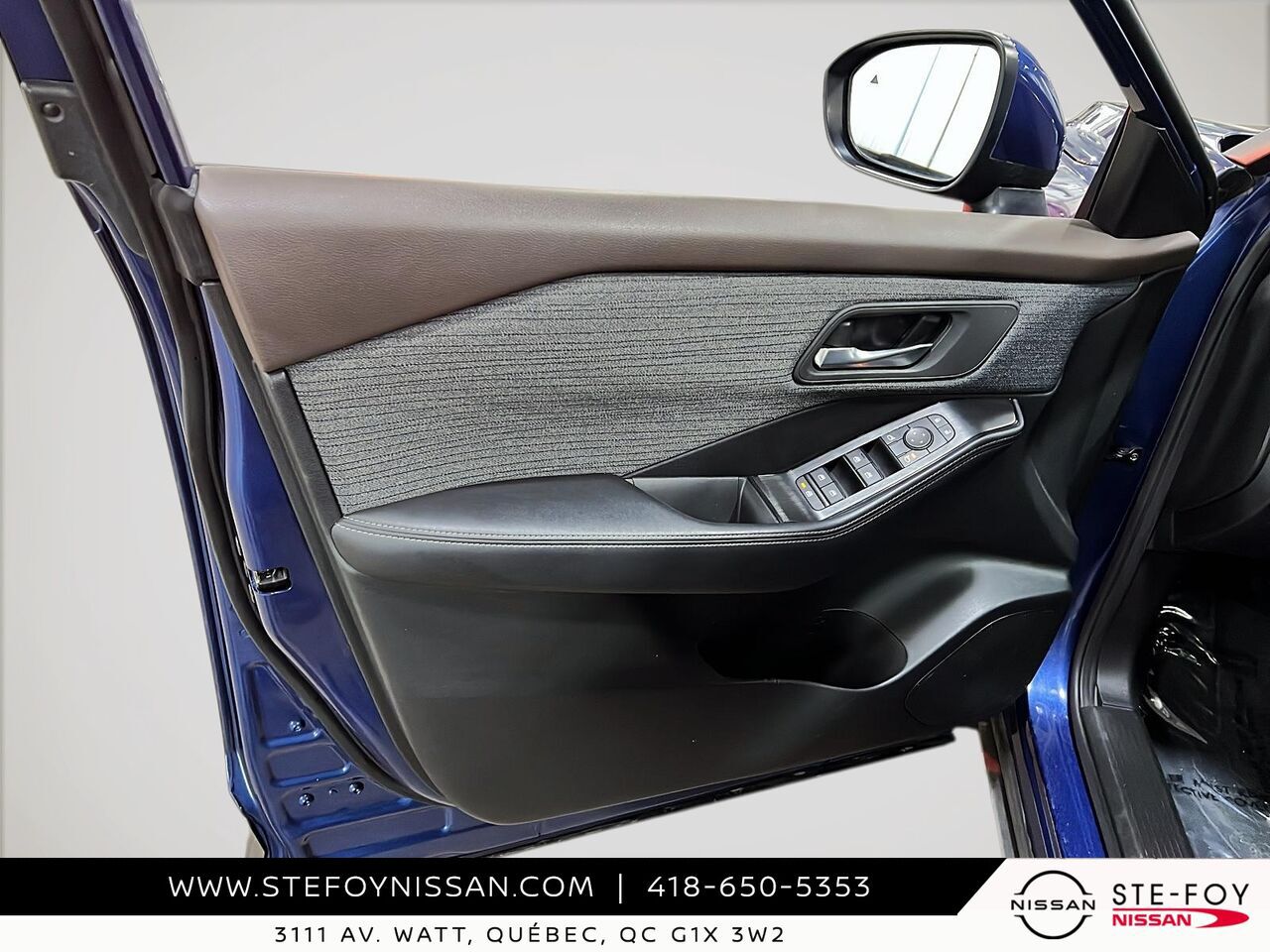 2023 Nissan Rogue SV TI Blue Ste-Foy - photo #10