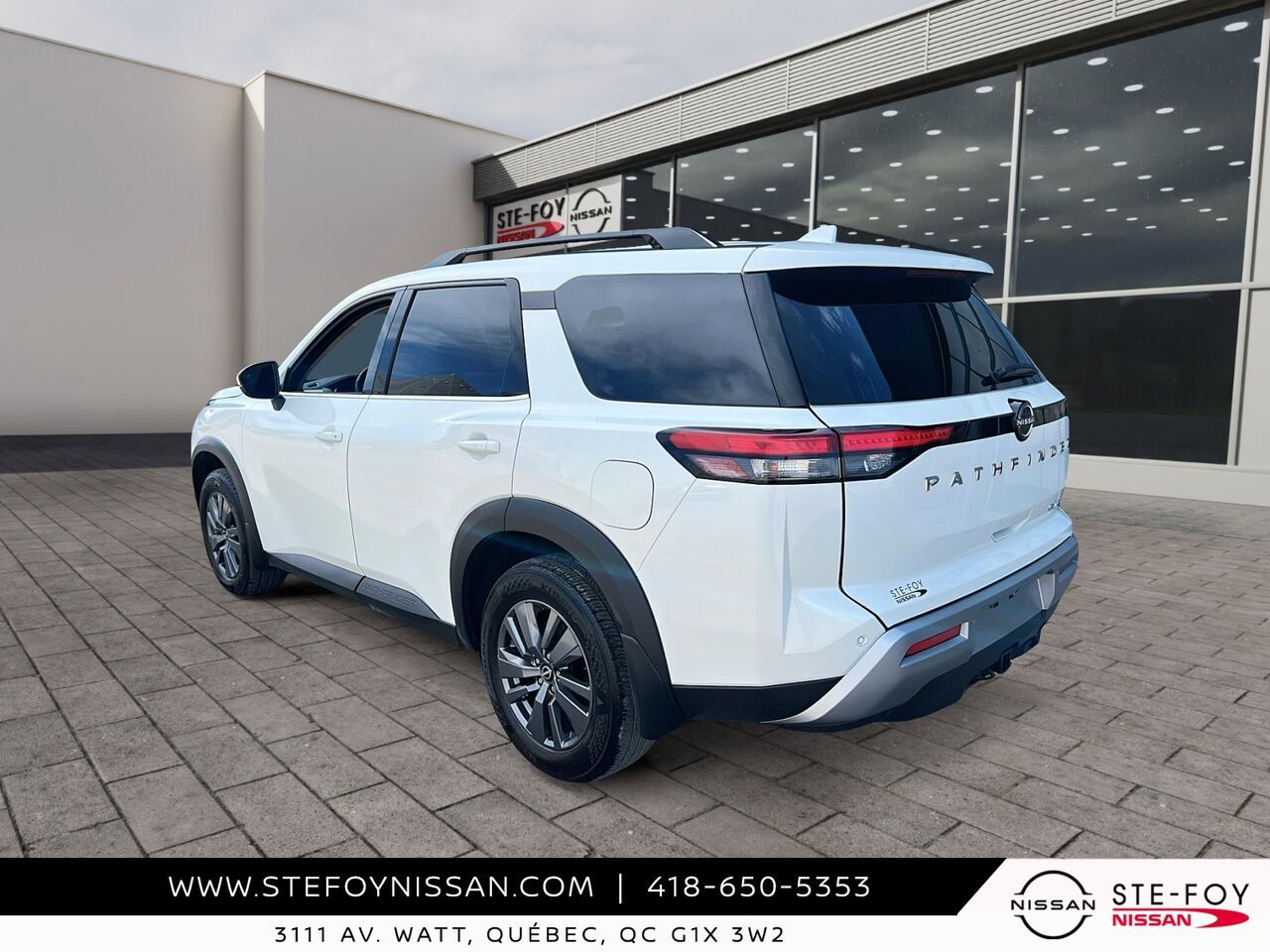 2024 Nissan Pathfinder SV 4RM White Ste-Foy - photo #3