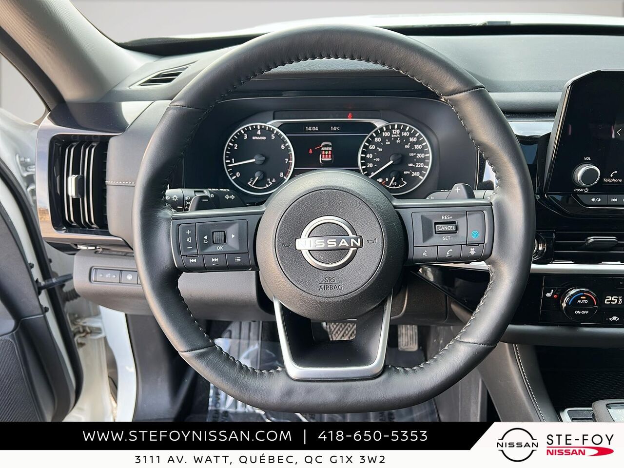 2024 Nissan Pathfinder SV 4RM White Ste-Foy - photo #11