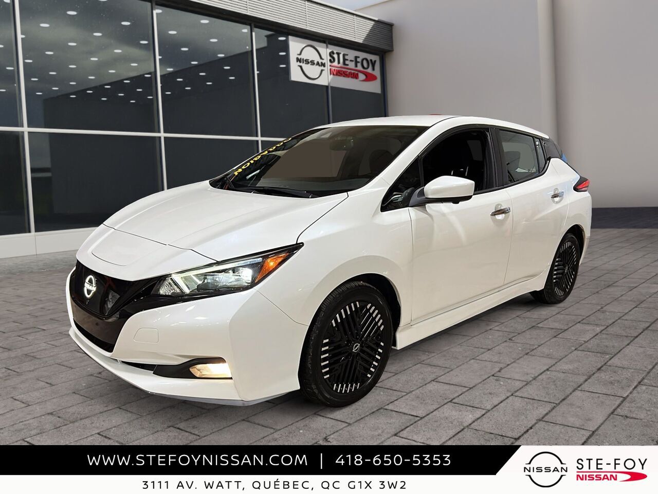 Nissan LEAF 2024 Blanc Ste-Foy - photo #0