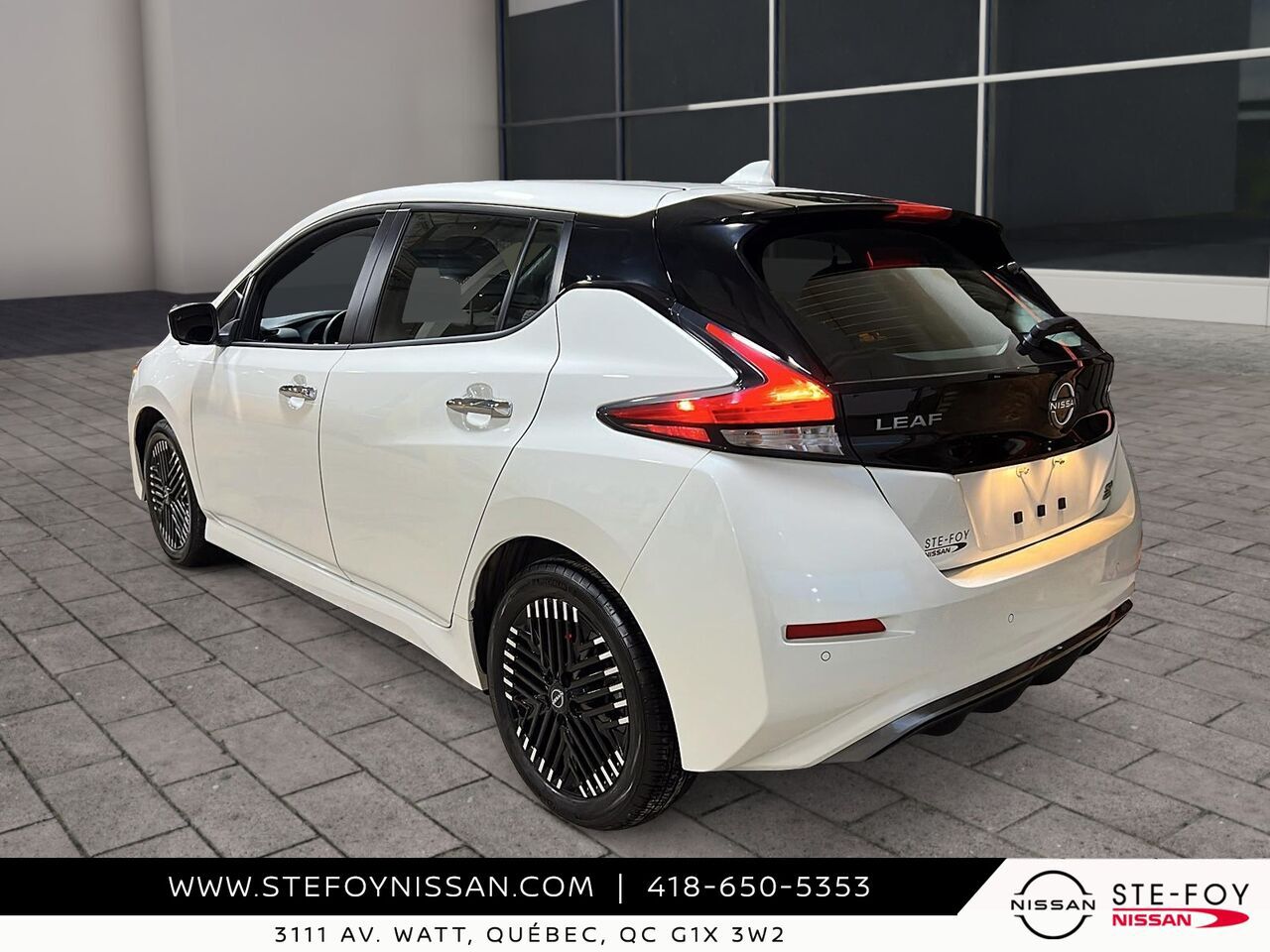 Nissan LEAF 2024 Blanc Ste-Foy - photo #3