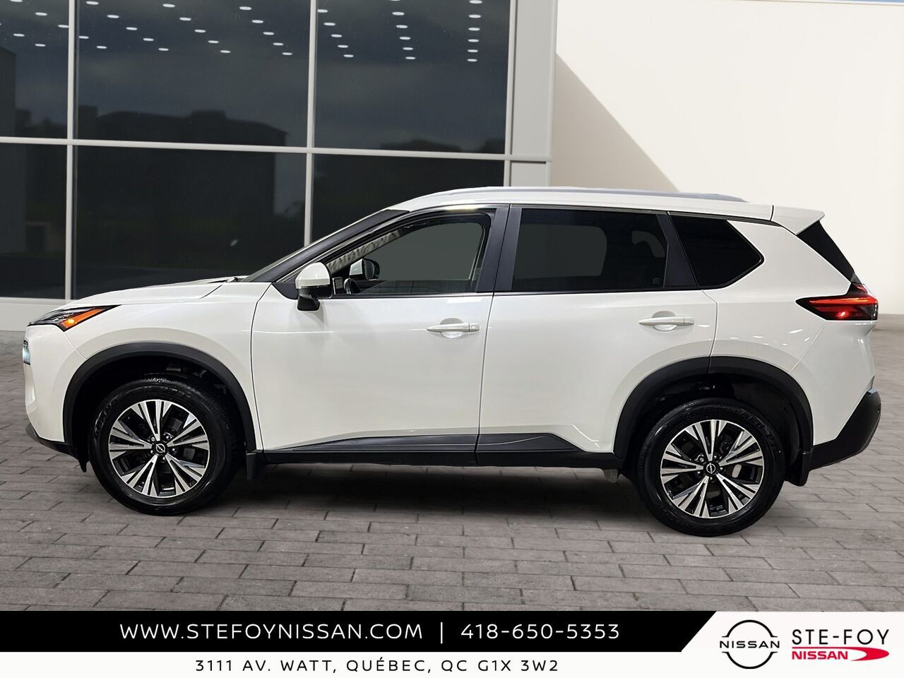 2023 Nissan Rogue White Ste-Foy - photo #4