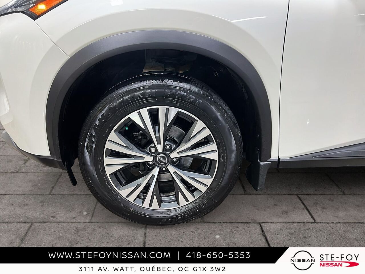 2023 Nissan Rogue White Ste-Foy - photo #6