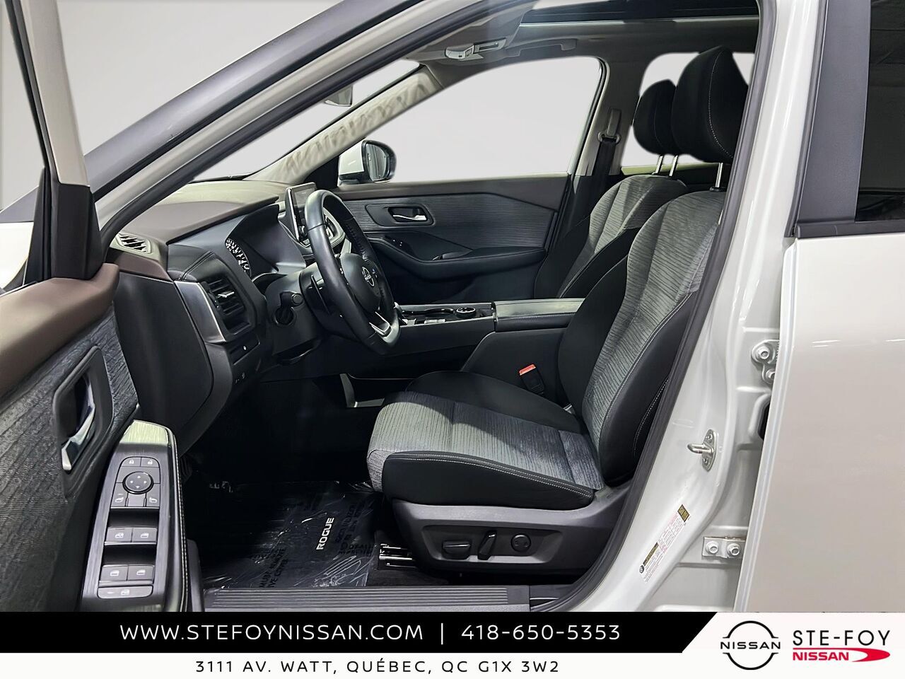 2023 Nissan Rogue White Ste-Foy - photo #8