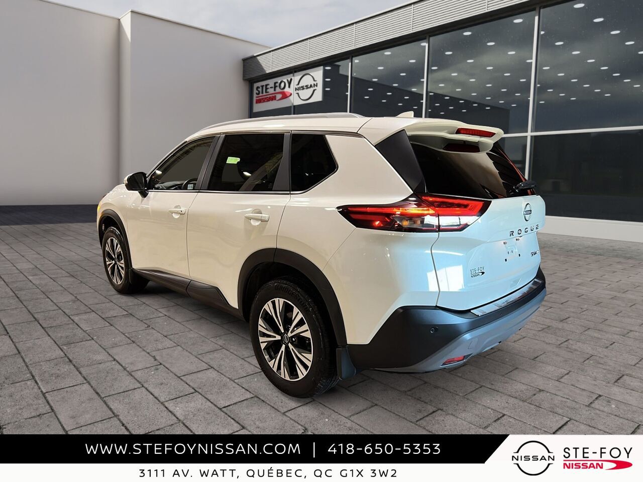 2023 Nissan Rogue White Ste-Foy - photo #3
