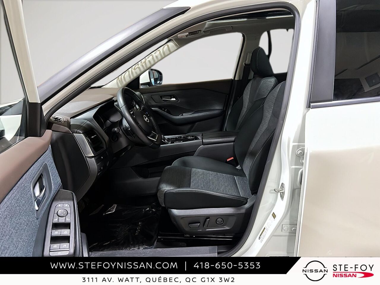 2023 Nissan Rogue White Ste-Foy - photo #8