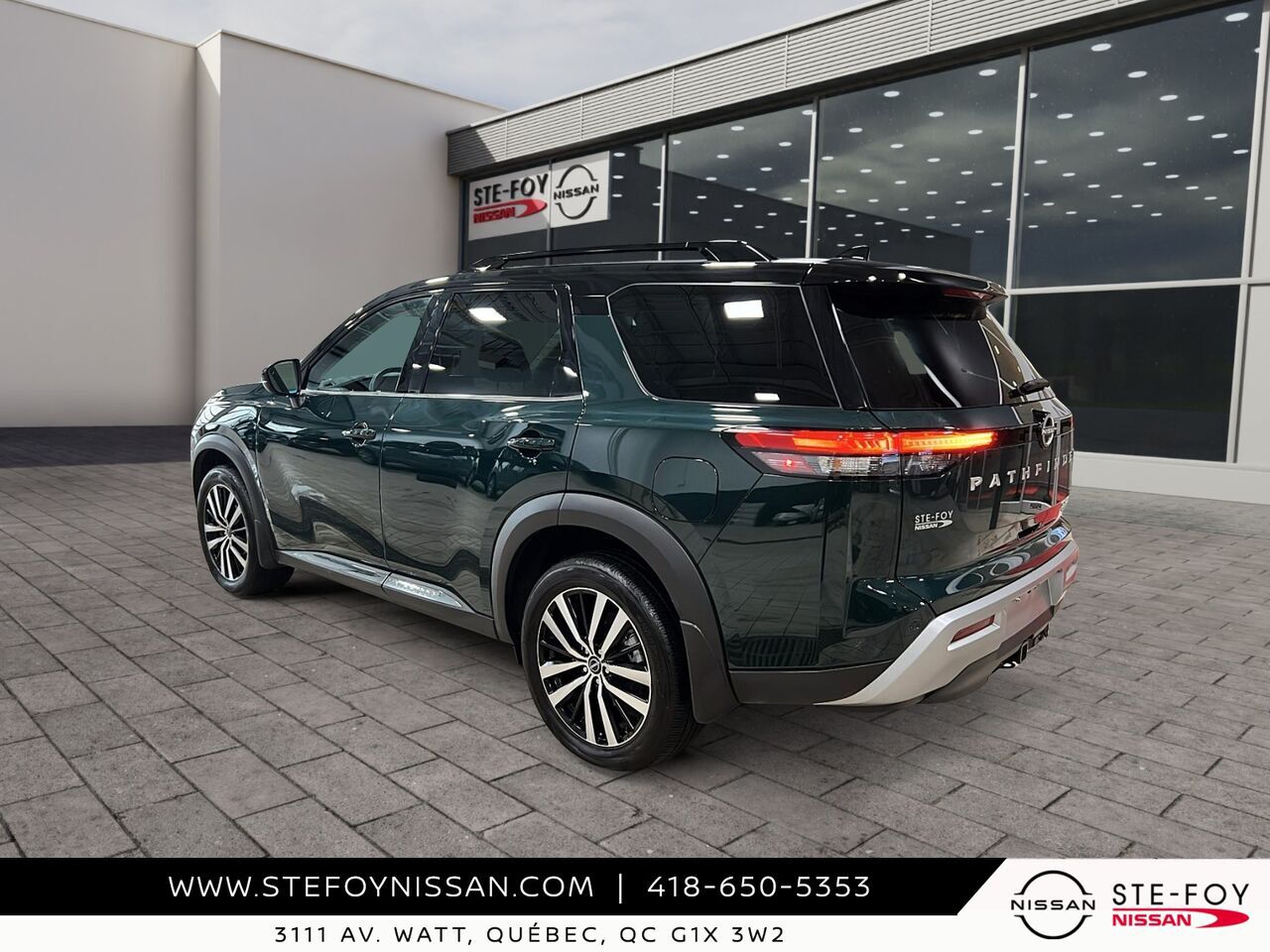 Nissan Pathfinder 2024 Vert Ste-Foy - photo #3