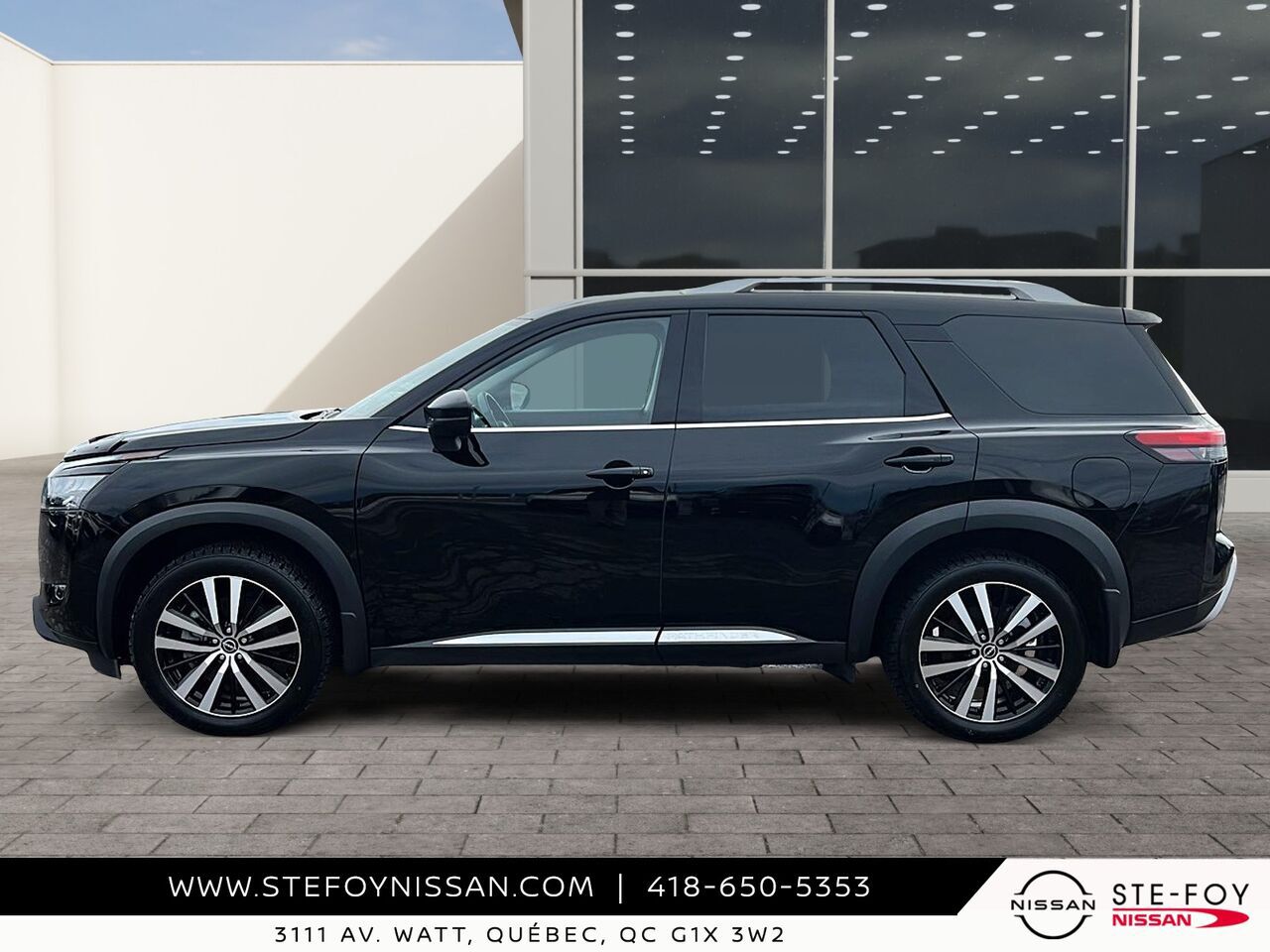 2025 NISSAN PATHFINDER PLATINE Black Ste-Foy - photo #4