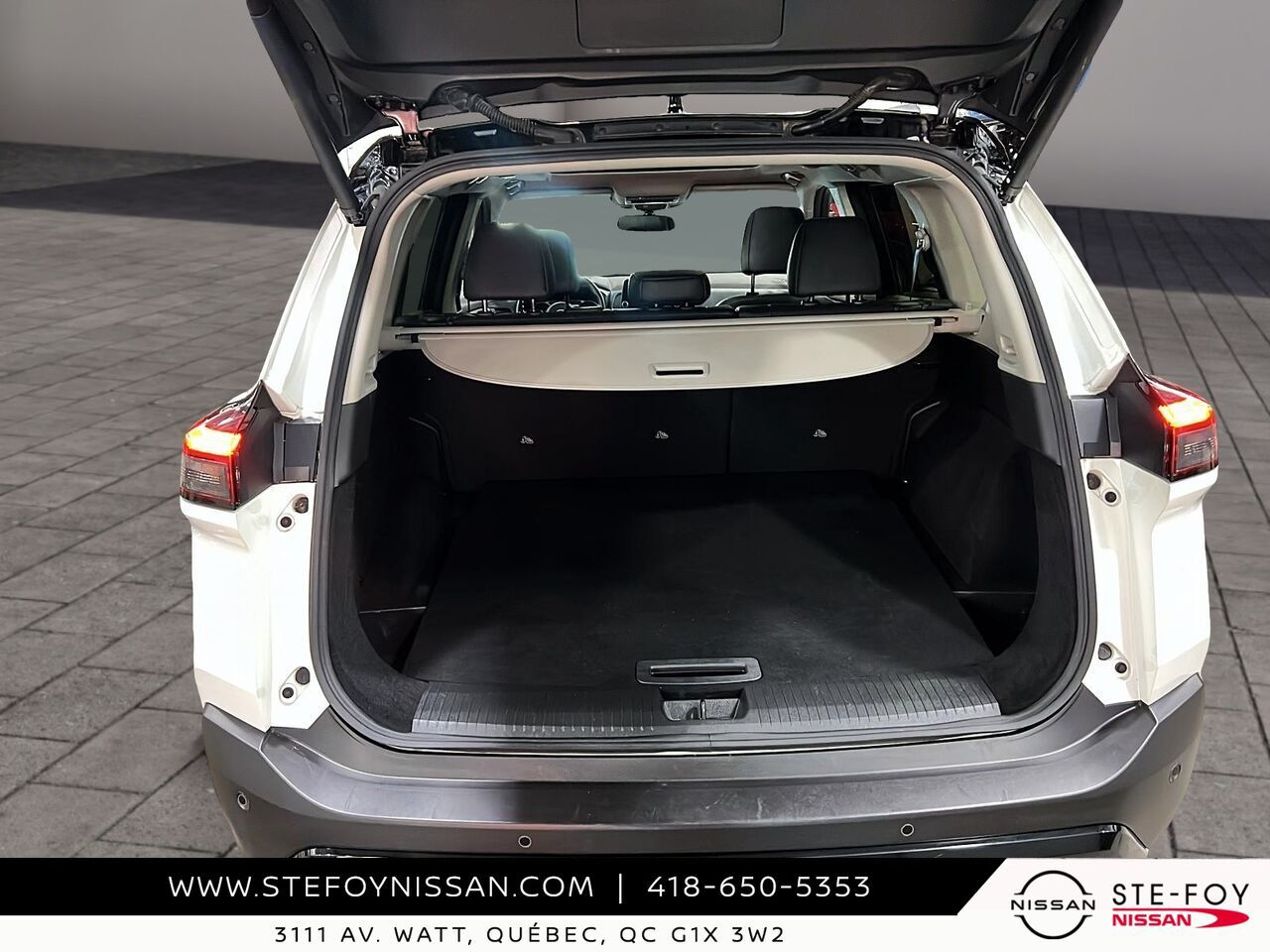 2023 Nissan Rogue White Ste-Foy - photo #5