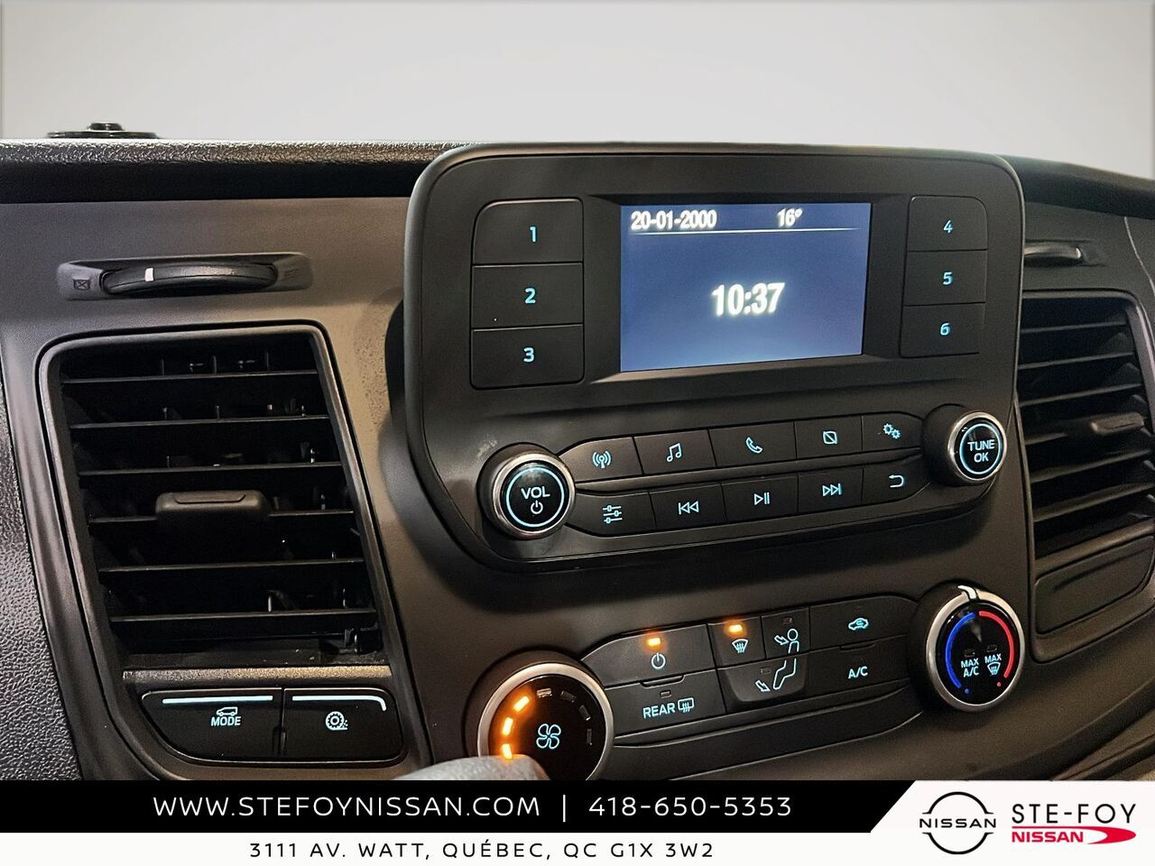 2024 Ford Transit fourgon utilitaire White Ste-Foy - photo #17
