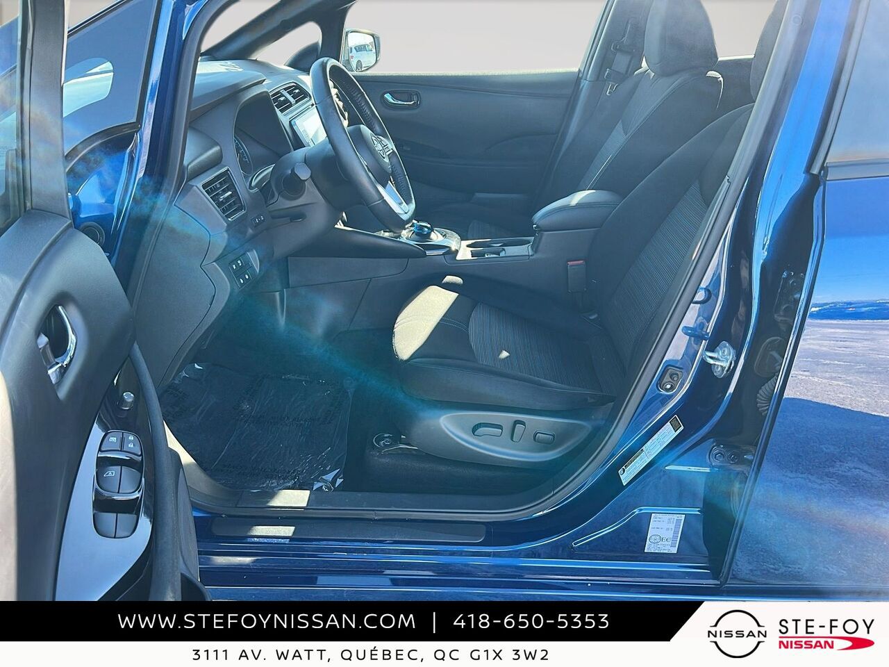 2024 Nissan LEAF Blue Ste-Foy - photo #8