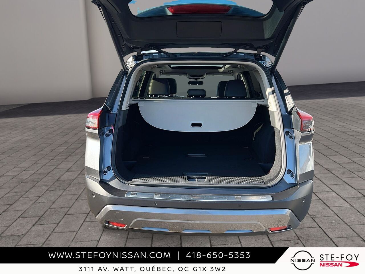 2023 Nissan Rogue Grey Ste-Foy - photo #5
