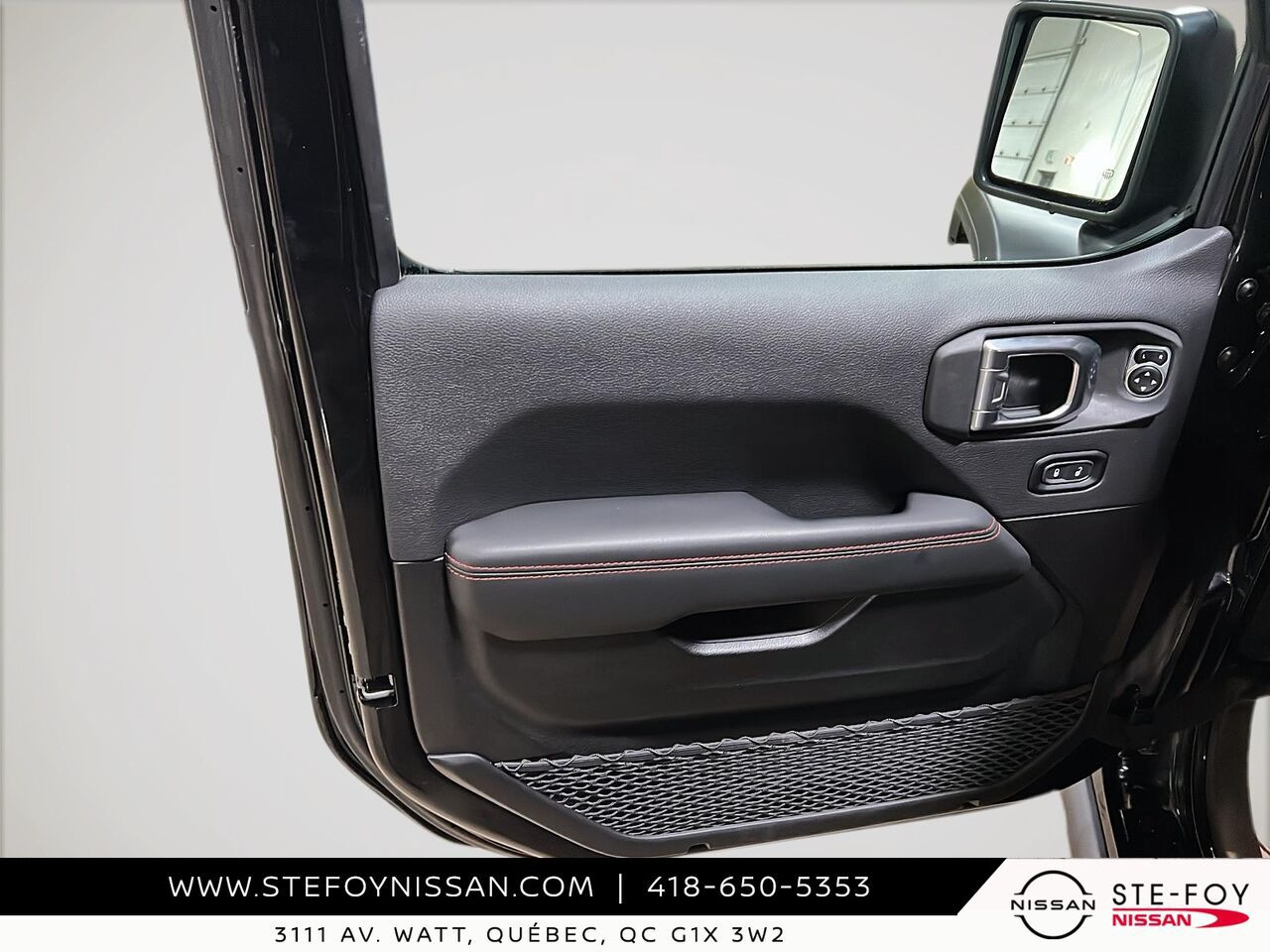 2025 Jeep Wrangler Black Ste-Foy - photo #10