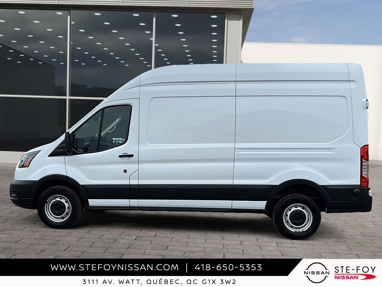 2024 Ford Transit T-250 PA toit sur&eacute;lev&eacute; White Ste-Foy - photo #4