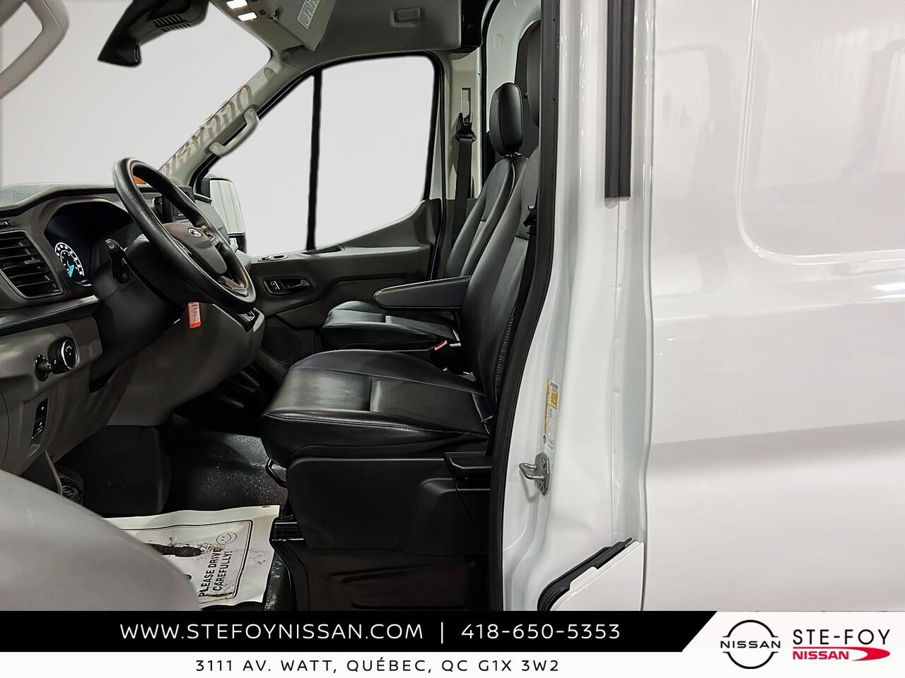 Ford Transit T-250 PA toit moyen 148 po 2024 Blanc Ste-Foy - photo #8