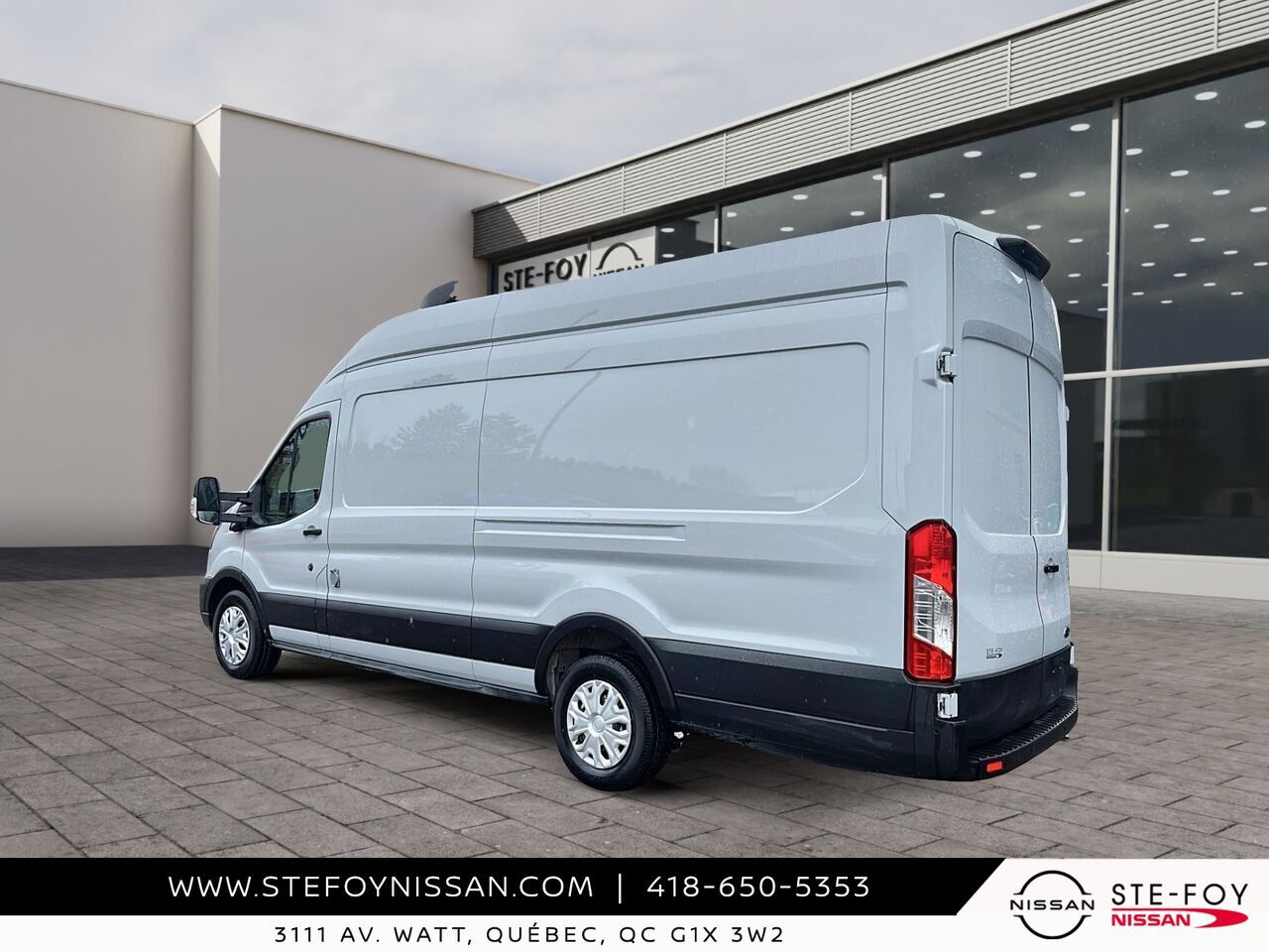 2022 Ford E-Transit Toit sur&eacute;lev&eacute; White Ste-Foy - photo #3