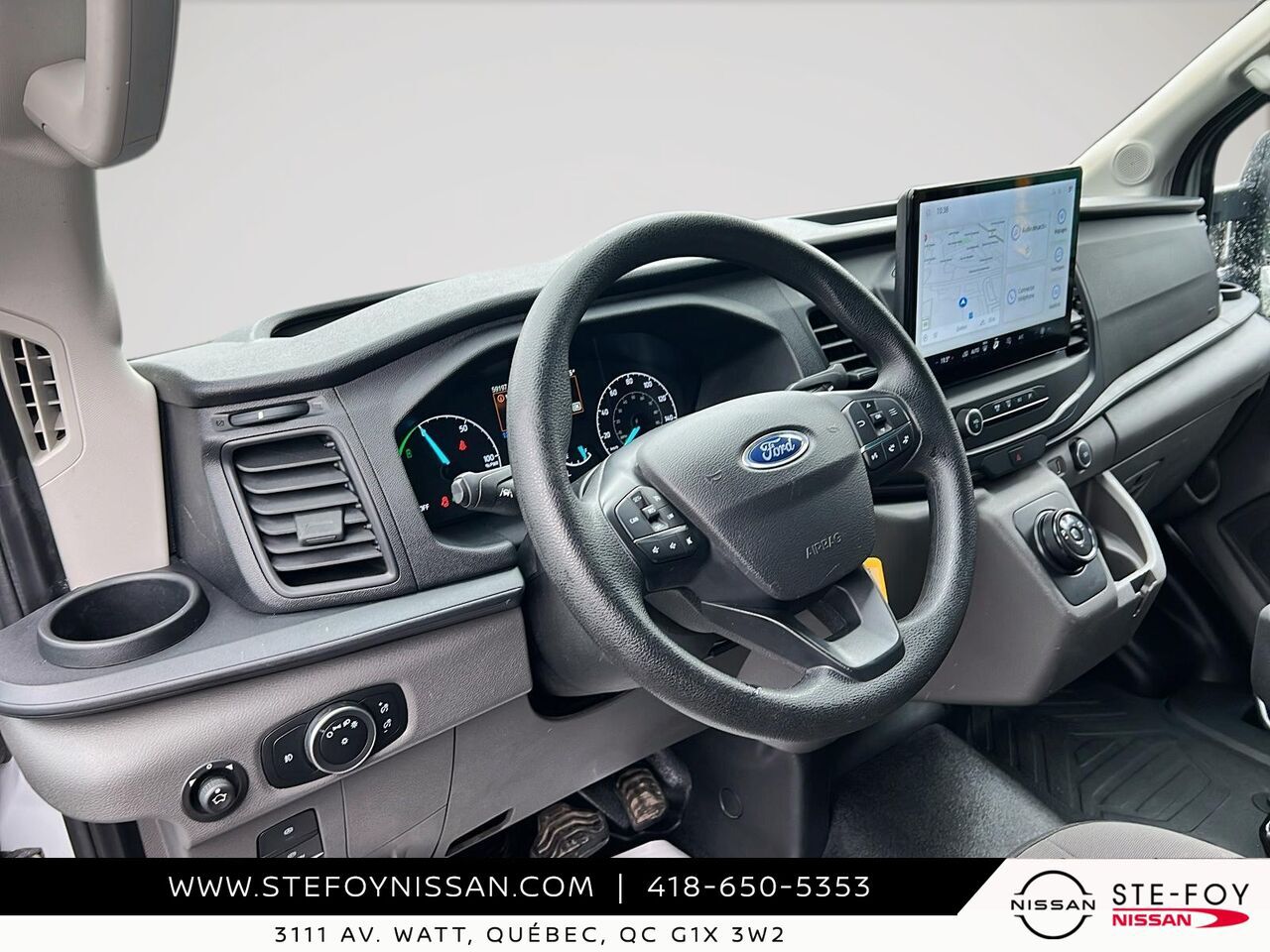 2022 Ford E-Transit Toit sur&eacute;lev&eacute; White Ste-Foy - photo #13