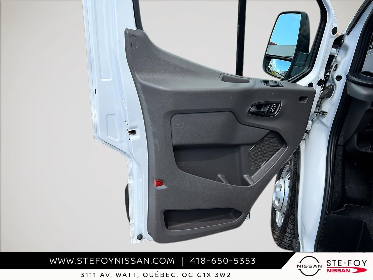2024 Ford Transit T-250 TI toit moyen White Ste-Foy - photo #10