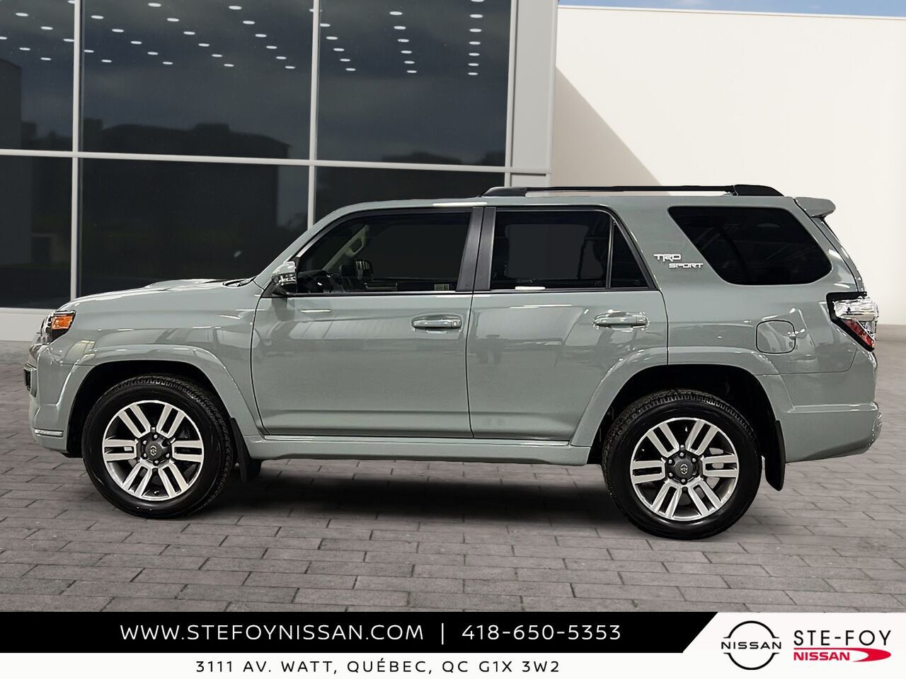 2022 Toyota 4Runner SR5 Grey Ste-Foy - photo #4