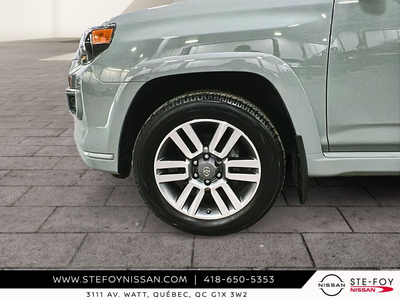 2022 Toyota 4Runner SR5 Grey Ste-Foy - photo #6