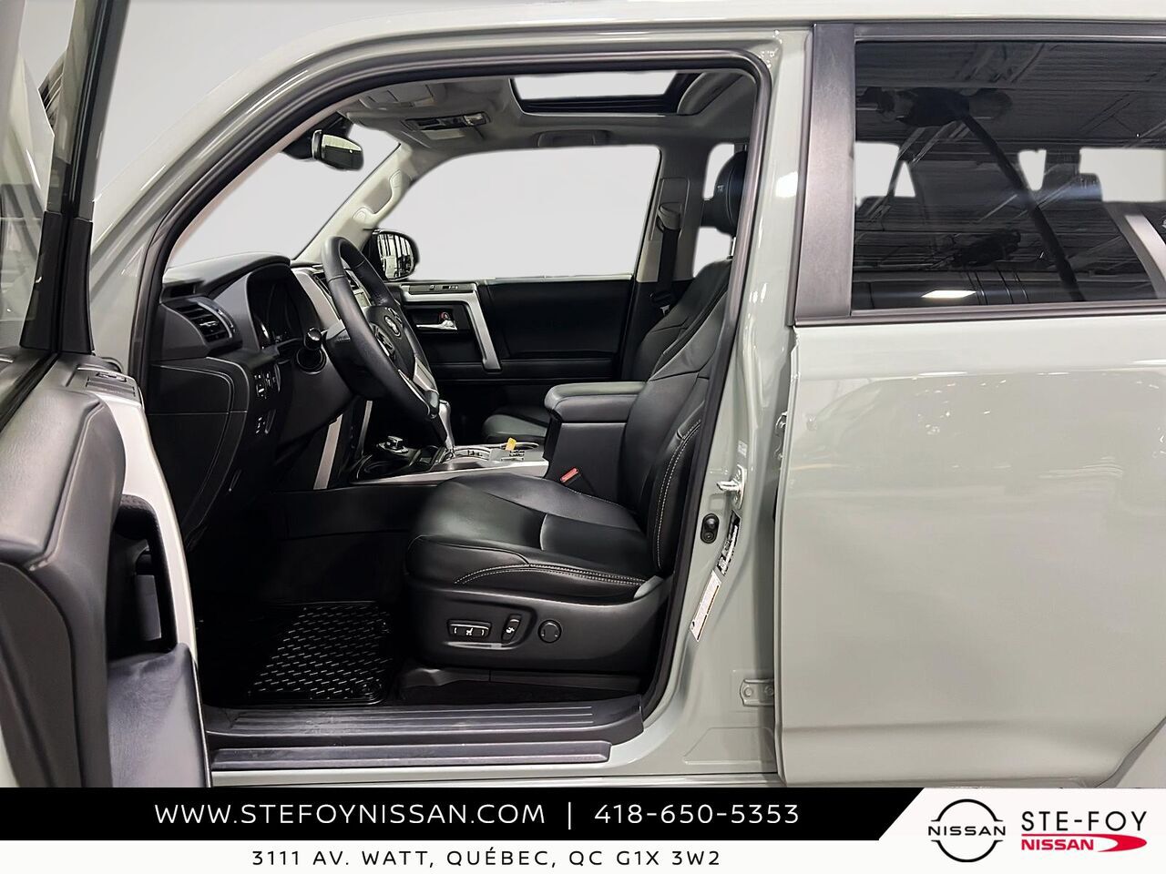 2022 Toyota 4Runner SR5 Grey Ste-Foy - photo #8