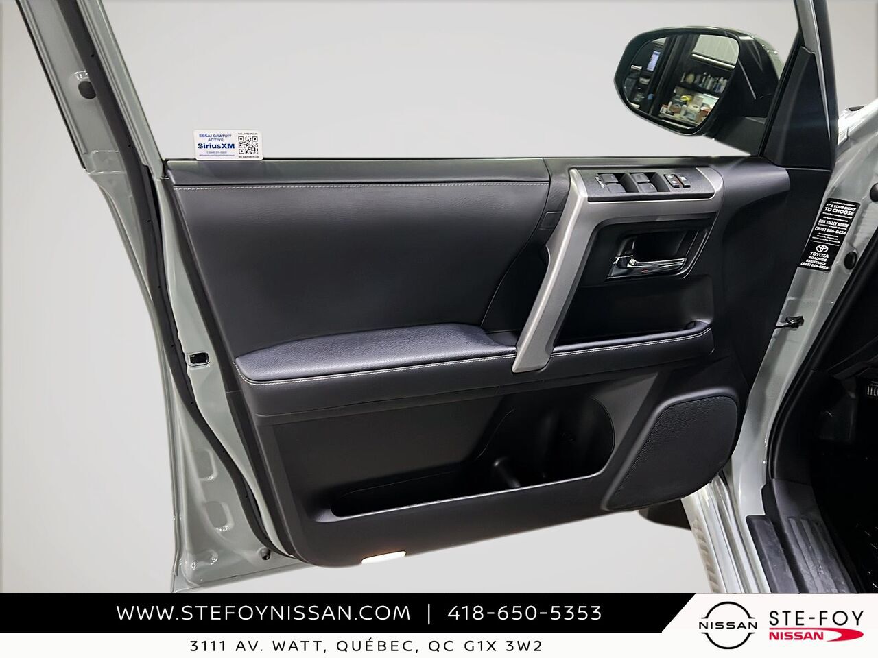 2022 Toyota 4Runner SR5 Grey Ste-Foy - photo #10