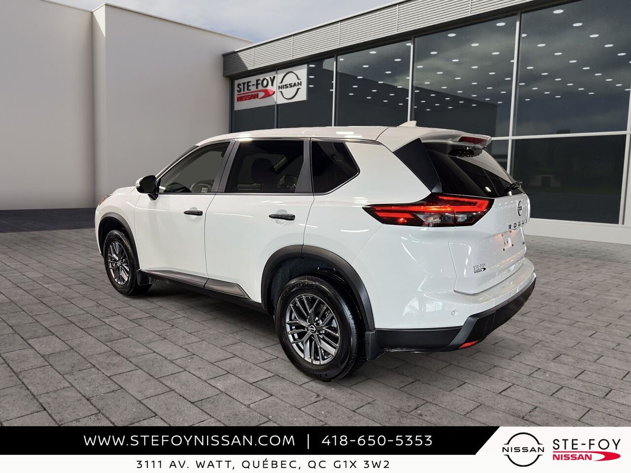 2024 Nissan Rogue White Ste-Foy - photo #3