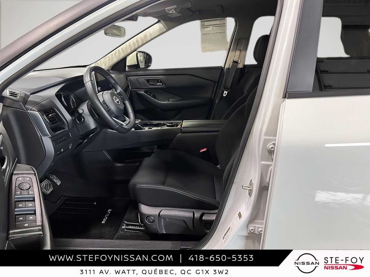 2024 Nissan Rogue White Ste-Foy - photo #8