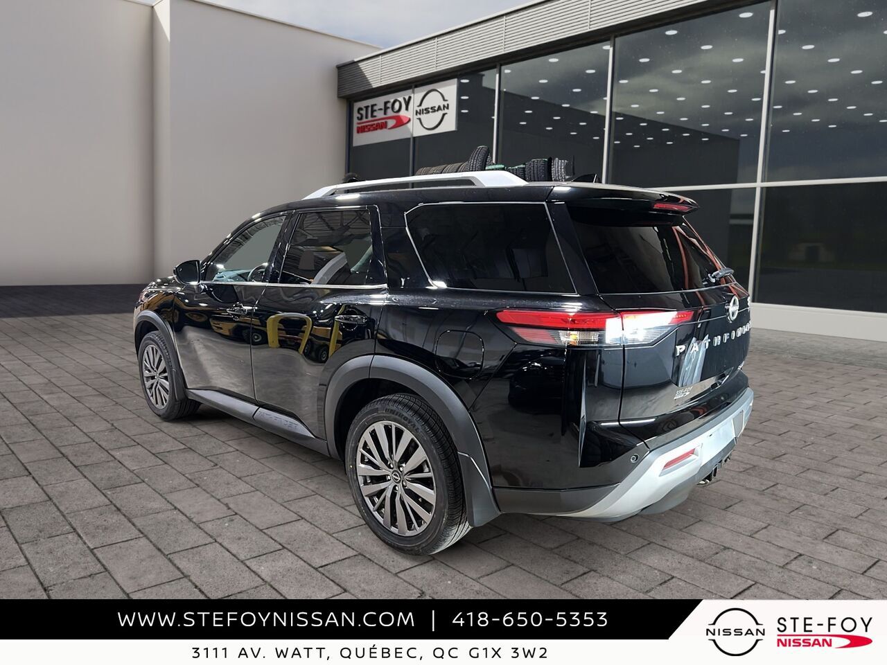Nissan Pathfinder 2024 Noir Ste-Foy - photo #3
